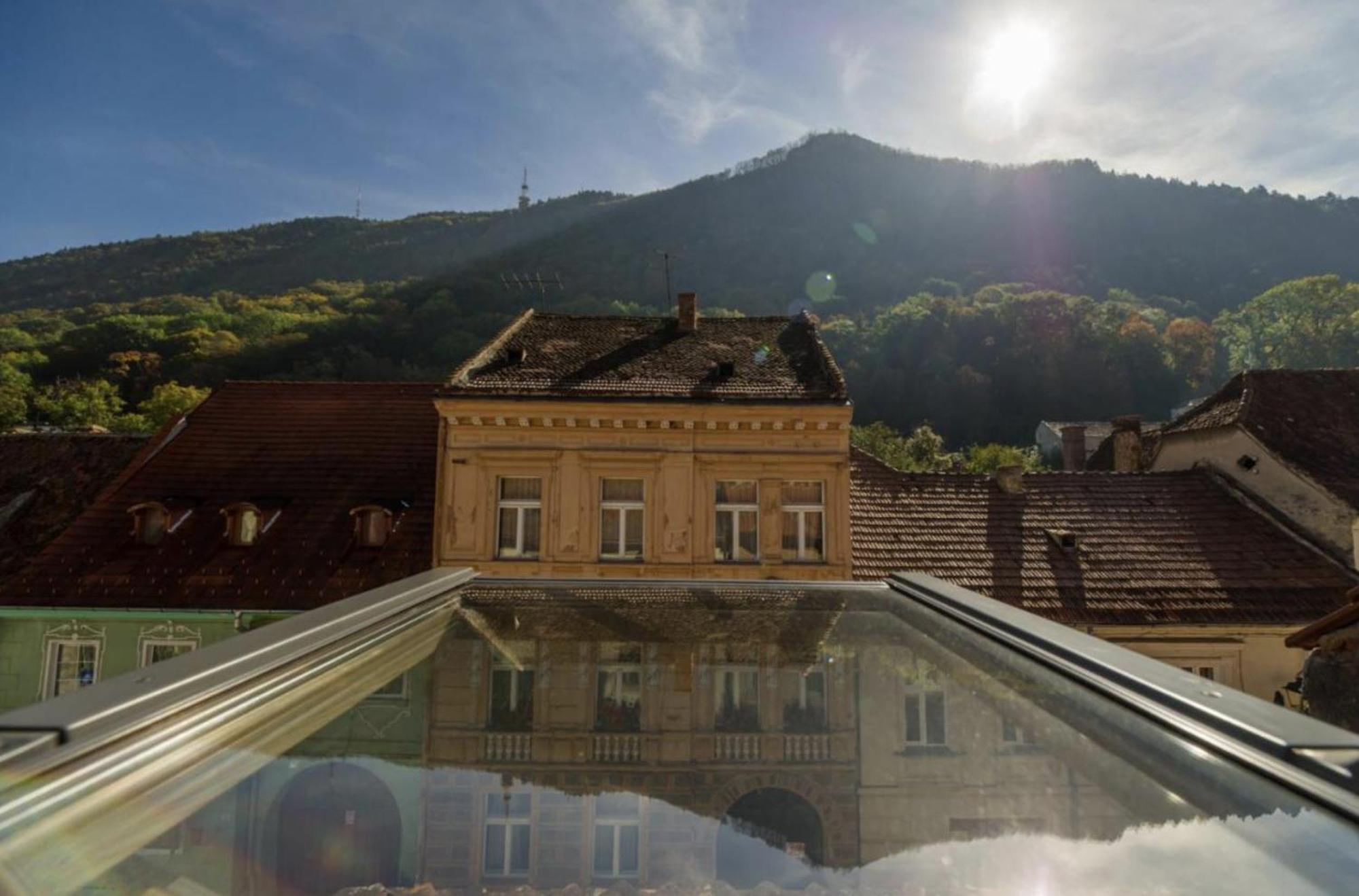 Rooftop Proprety With Large Terrace & Stunning Views - * Brașov